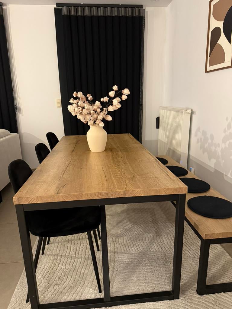 Eettafel met bank en 3 stoelen., Huis en Inrichting, Tafels | Eettafels, Ophalen, 50 tot 100 cm, Zo goed als nieuw, Vijf personen of meer