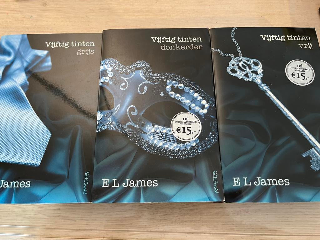 3 boeken serie: Vijftig tinten grijs, Boeken, Ophalen, E.L. James, Amerika
