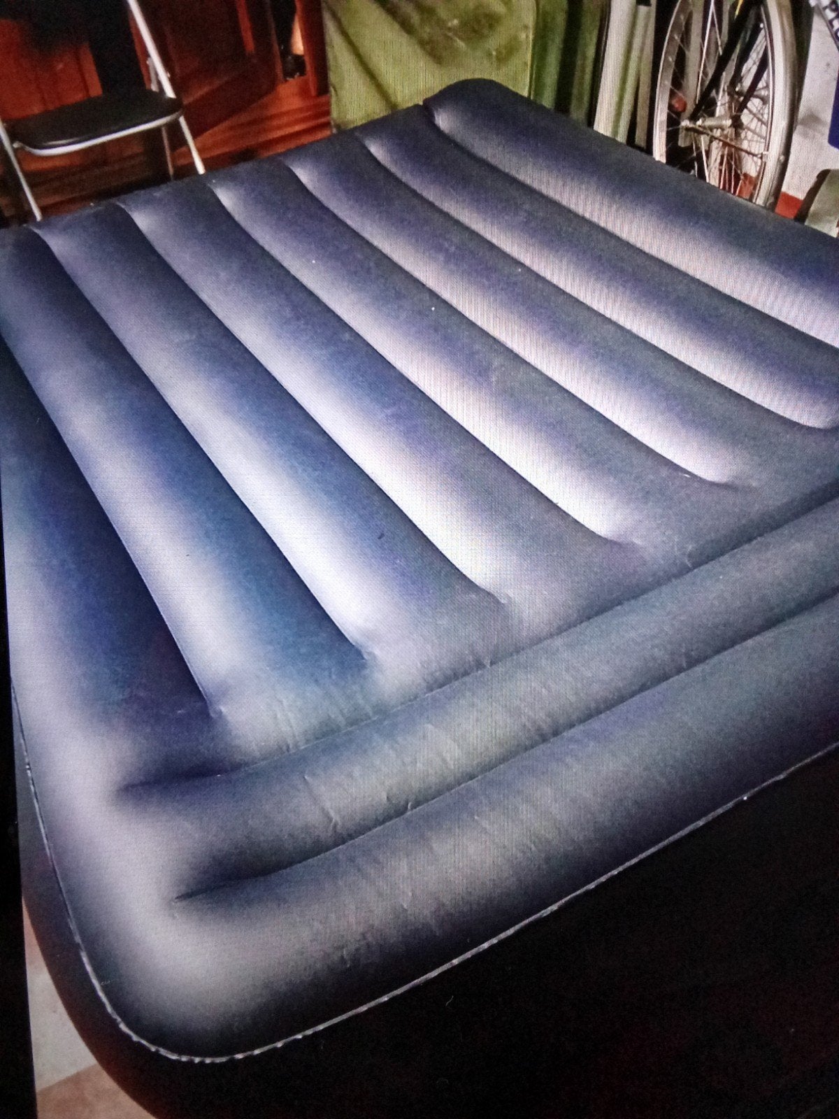 Matelas gonflable Intex modèle 620R, Caravanes & Camping, Matelas pneumatiques, Enlèvement, Pompe intégrée, Comme neuf, 2 personnes