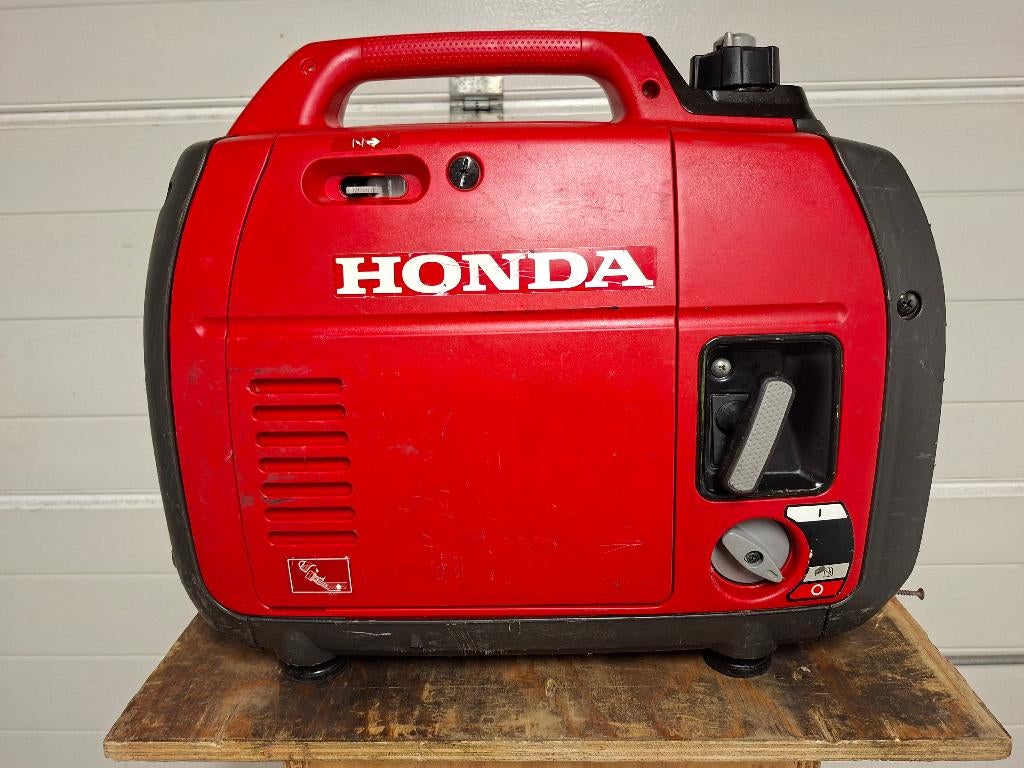 honda eu22i inverter aggregaat/generator, Ophalen, Benzine, Zo goed als nieuw, Geluidgedempt