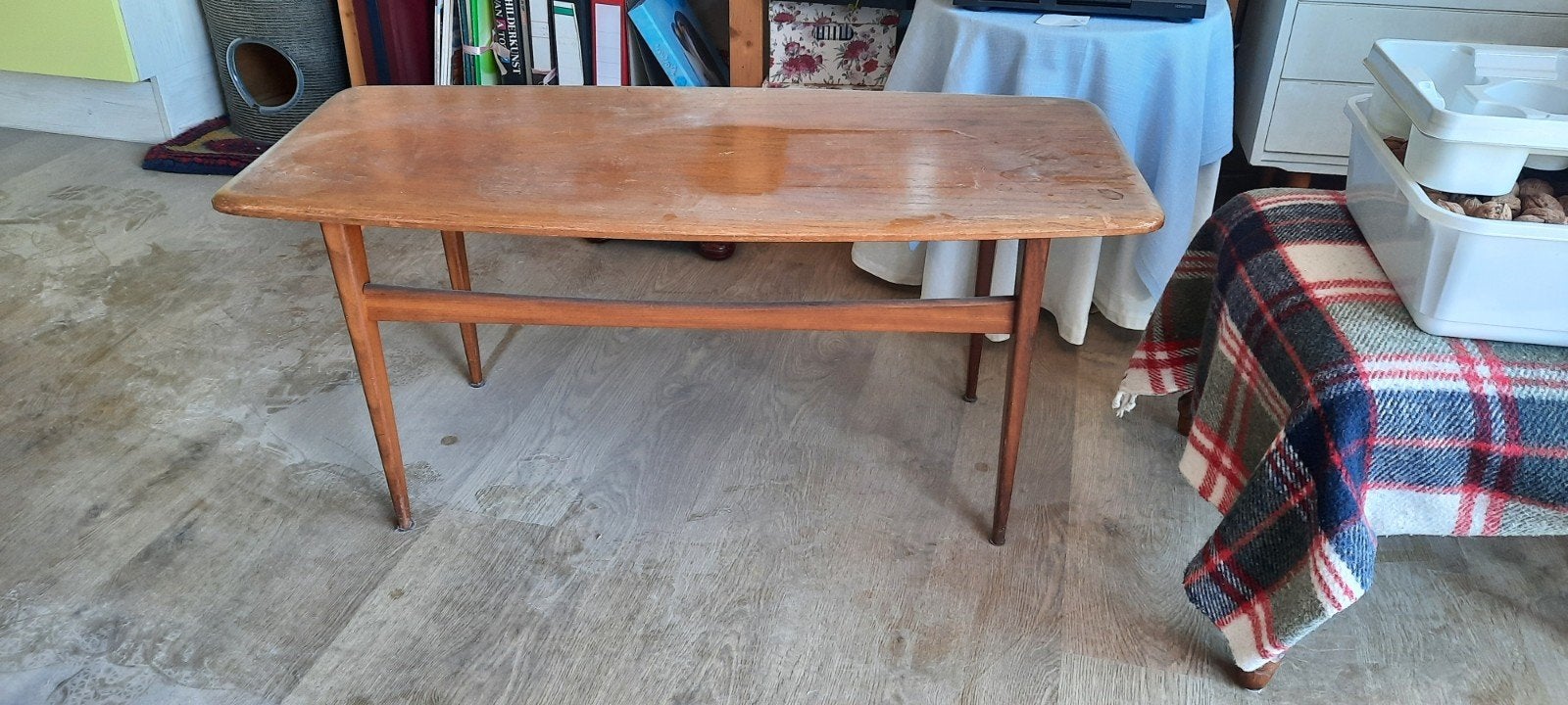 Retro tafeltje, Bricolage & Construction, Établis, Enlèvement, Utilisé, Moins de 70 cm