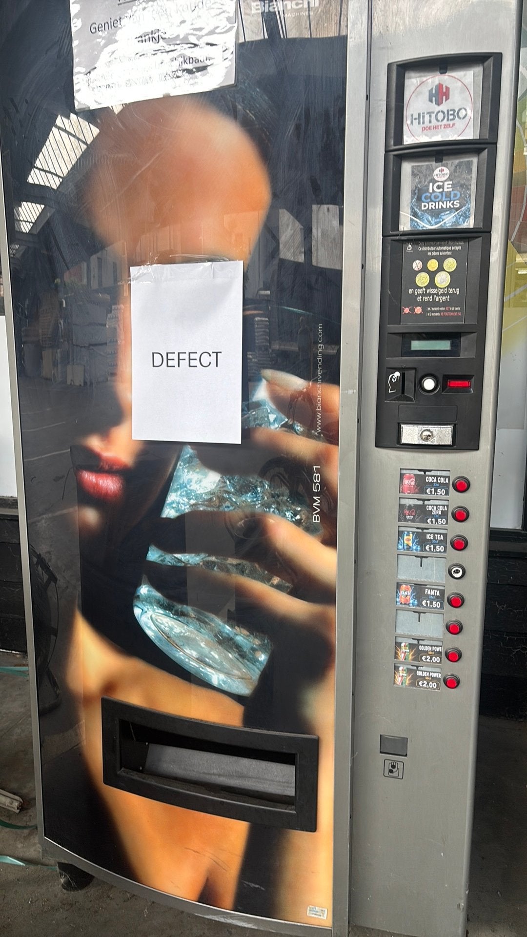 Drankautomaat, Ophalen