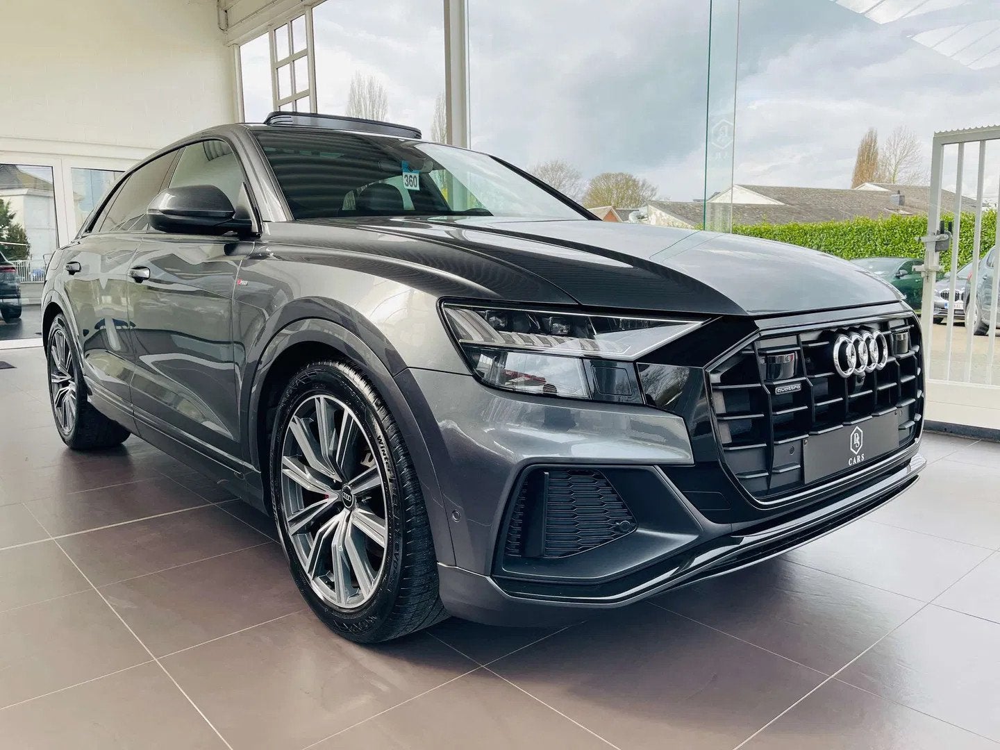 Audi Q8 50TDi Quattro *GARANTIE +S-LINE +TOIT PANO+FULL*, Autos, Audi, Argent ou Gris, Euro 6, Entreprise, Q8