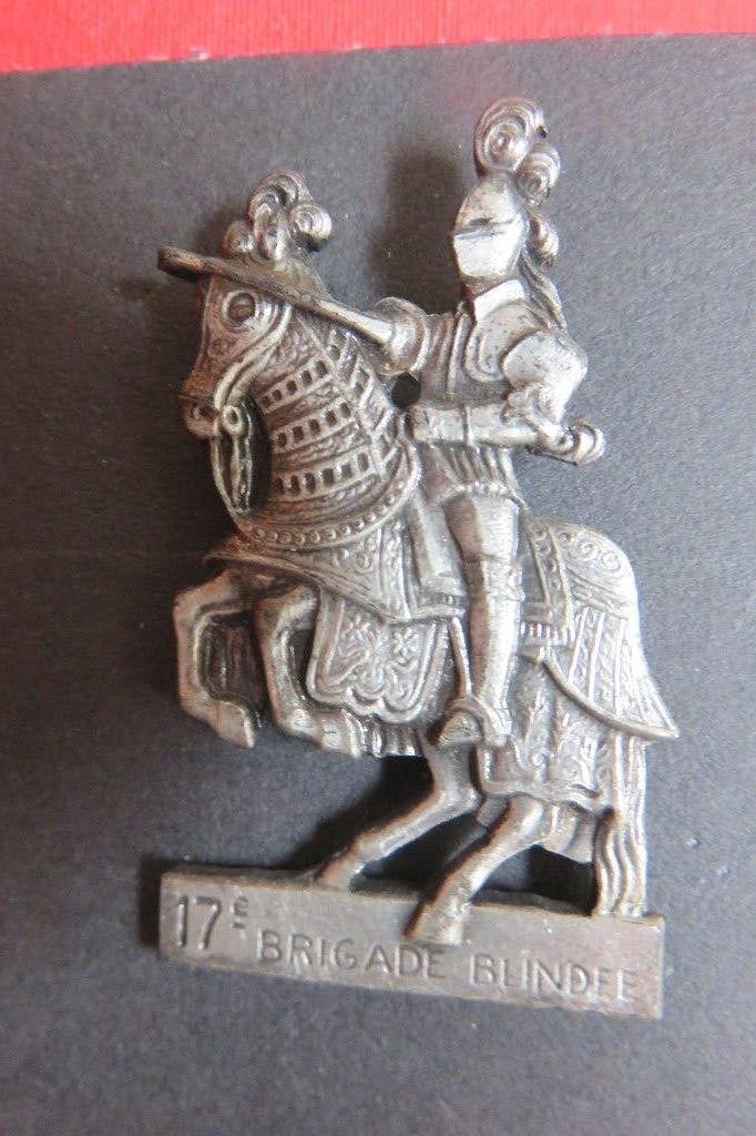 Breloque : Blindée, Collections, Enlèvement ou Envoi, Armée de terre, Emblème ou Badge