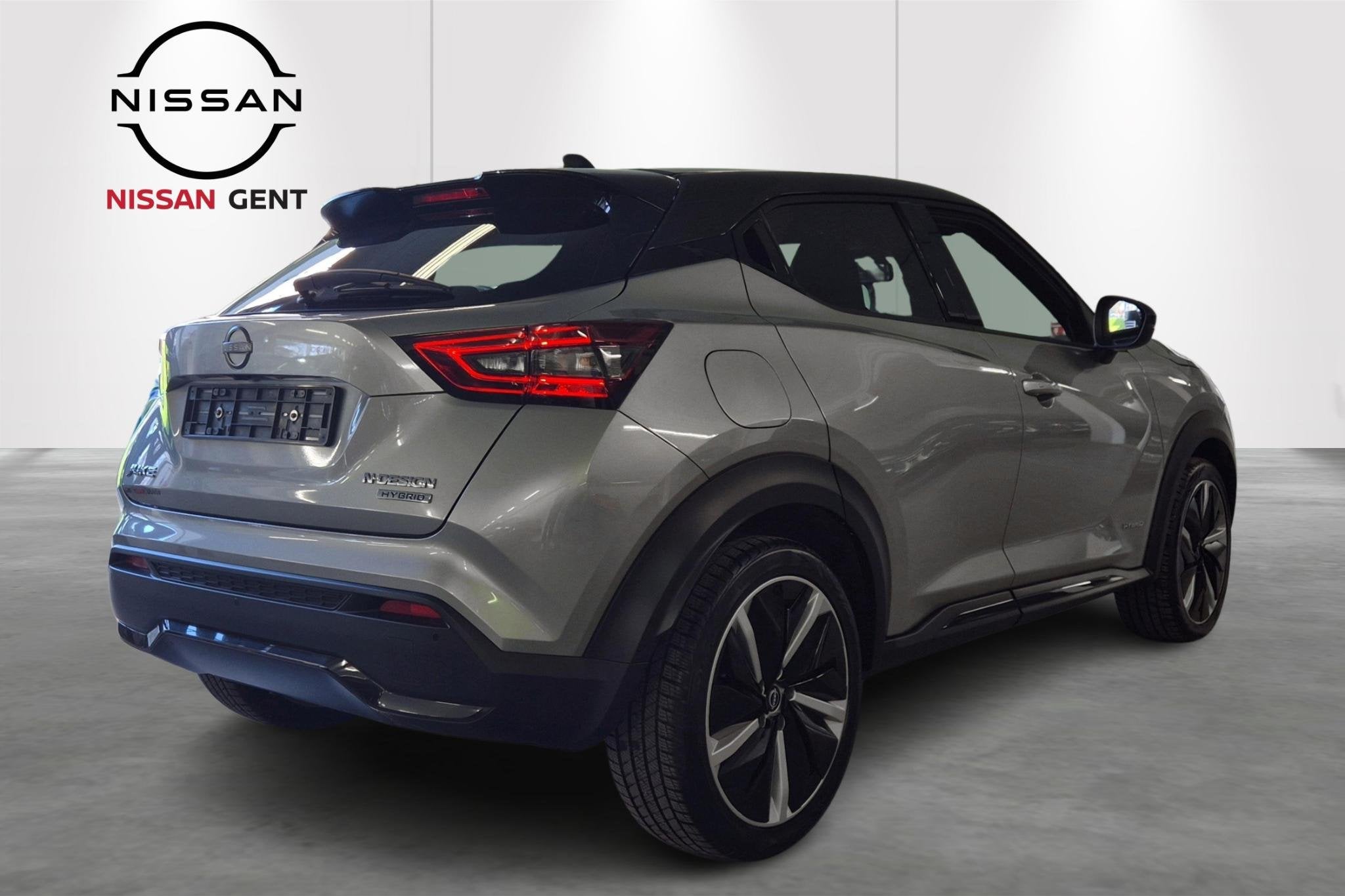 Nissan Juke 1.6 Hybrid 145 N-Design Automaat/Apple Carplay e, Auto's, Nissan, Stof, Gebruikt, 4 cilinders, https://public.car-pass.be/vhr/b8762fa7-2e2d-4a82-a4a2-44d00e0d2d34