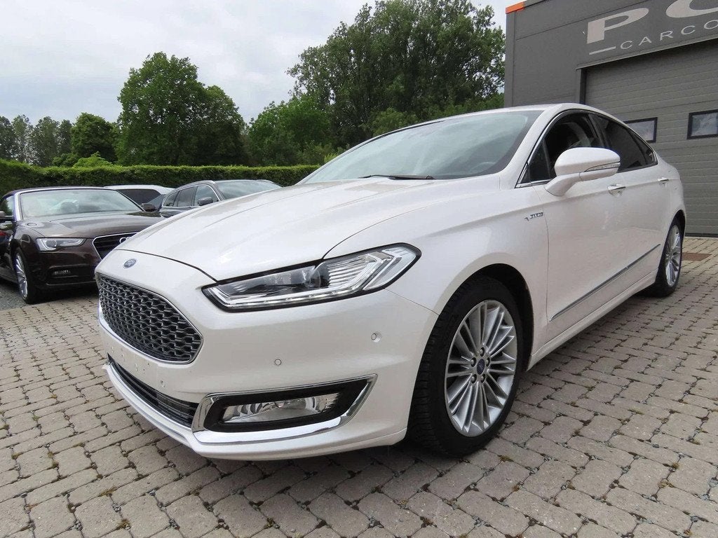 Ford Mondeo VINGALE , MEHV hybrid (bj 2018, automaat), Auto's, Ford, Automaat, Gebruikt, Zwart, Mondeo