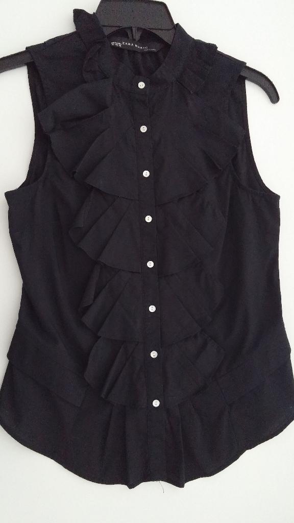 Chemise sans manches noire taille XS de Zara, Vêtements | Femmes, Enlèvement ou Envoi, Zara, Comme neuf, Taille 34 (XS) ou plus petite