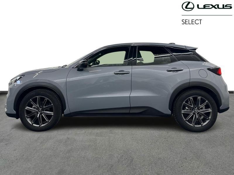 Lexus LBX Elegant | winter pack | all season tyres, Autos, Lexus, 100 kW, Argent ou Gris, Achat, LBX