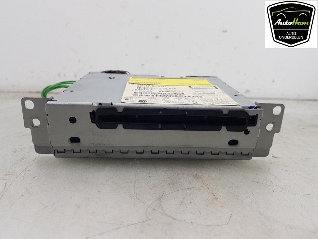 MULTI MEDIA COMPUTER BMW 3 serie (F30) (01-2011/10-2018), Gebruikt, BMW, Petuelring 130
80809  München, DE, Bayerische Motoren Werke AG