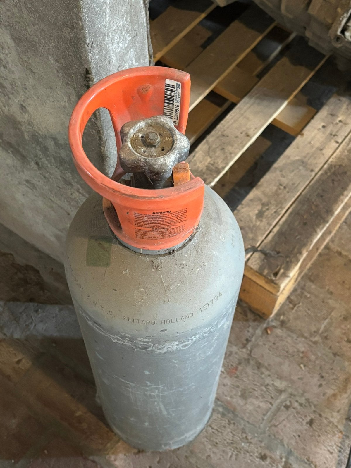 Gasfles CO2, Ophalen, Gebruikt
