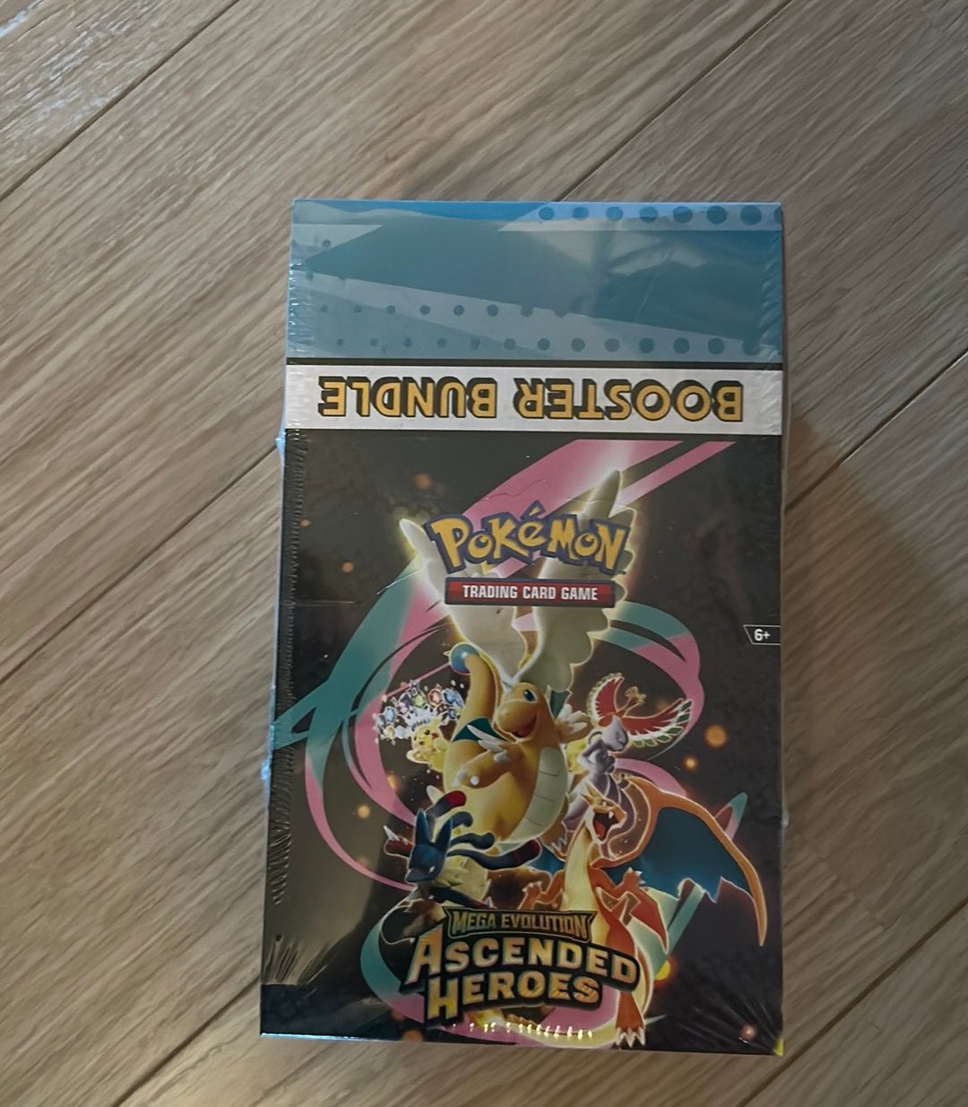 Ascended heroes boostee bundle display, Ophalen of Verzenden, Zo goed als nieuw