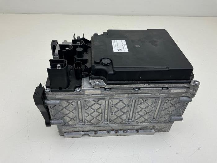 Batterie (hybride) d'un Mercedes C-Klasse (C-Klasse 17-), Utilisé, -, -, Enlèvement ou Envoi