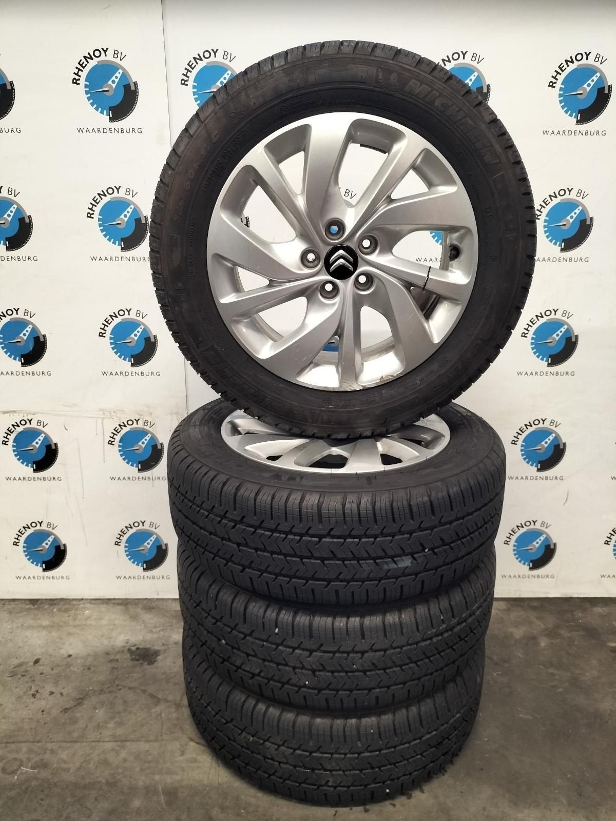 Citroen Jumpy  215/ 60 17 Michelin winterset 9810098477, -, -, Banden en Velgen, 17 inch