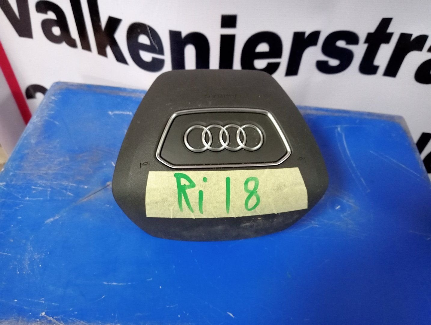 Audi A6, A7 Stuur Airbag Zwart 2018+ 4N0880201K 6PS A6 (C8), Gebruikt, -, -, -