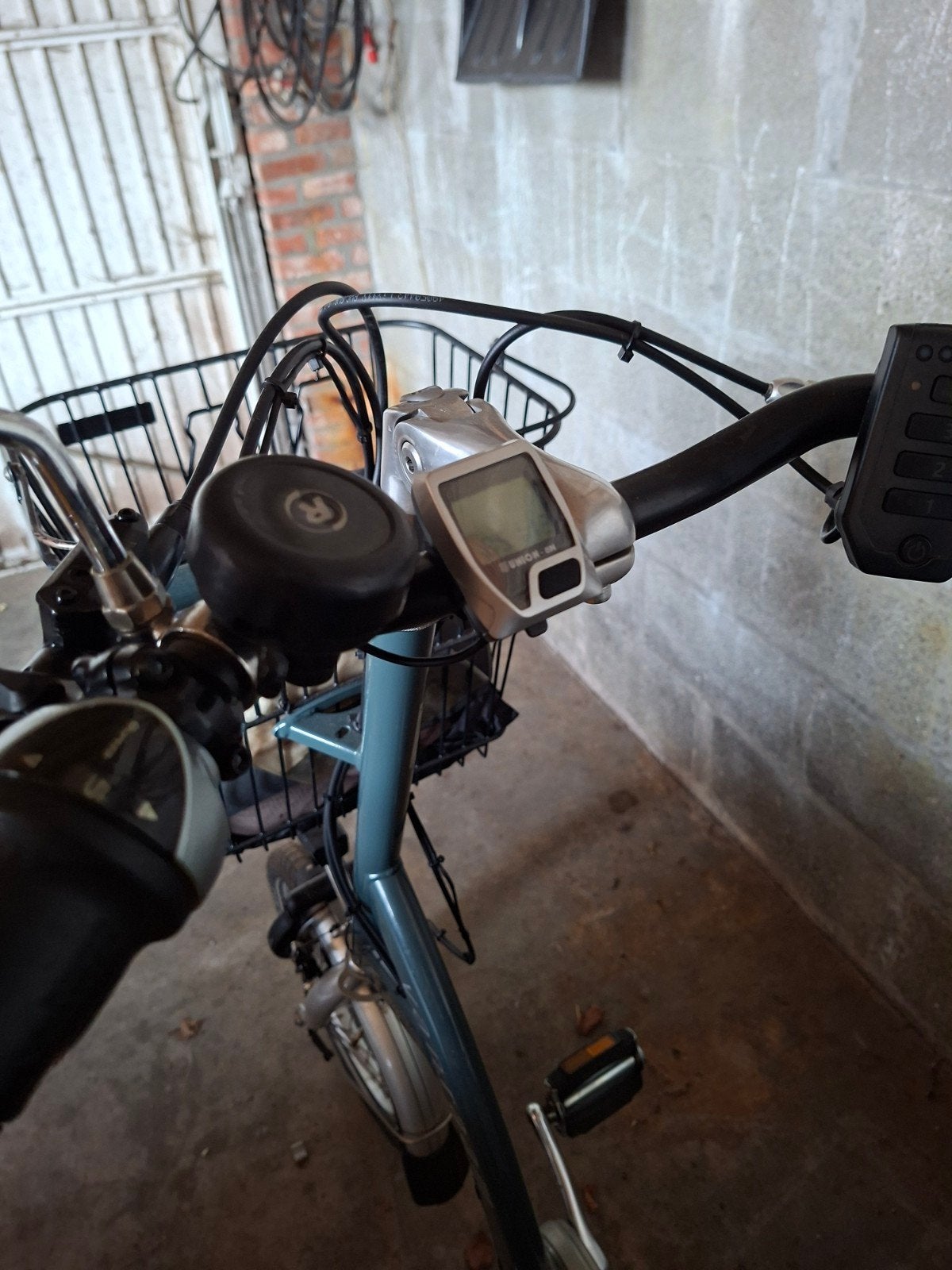 Electrische driewieler go easy, Enlèvement