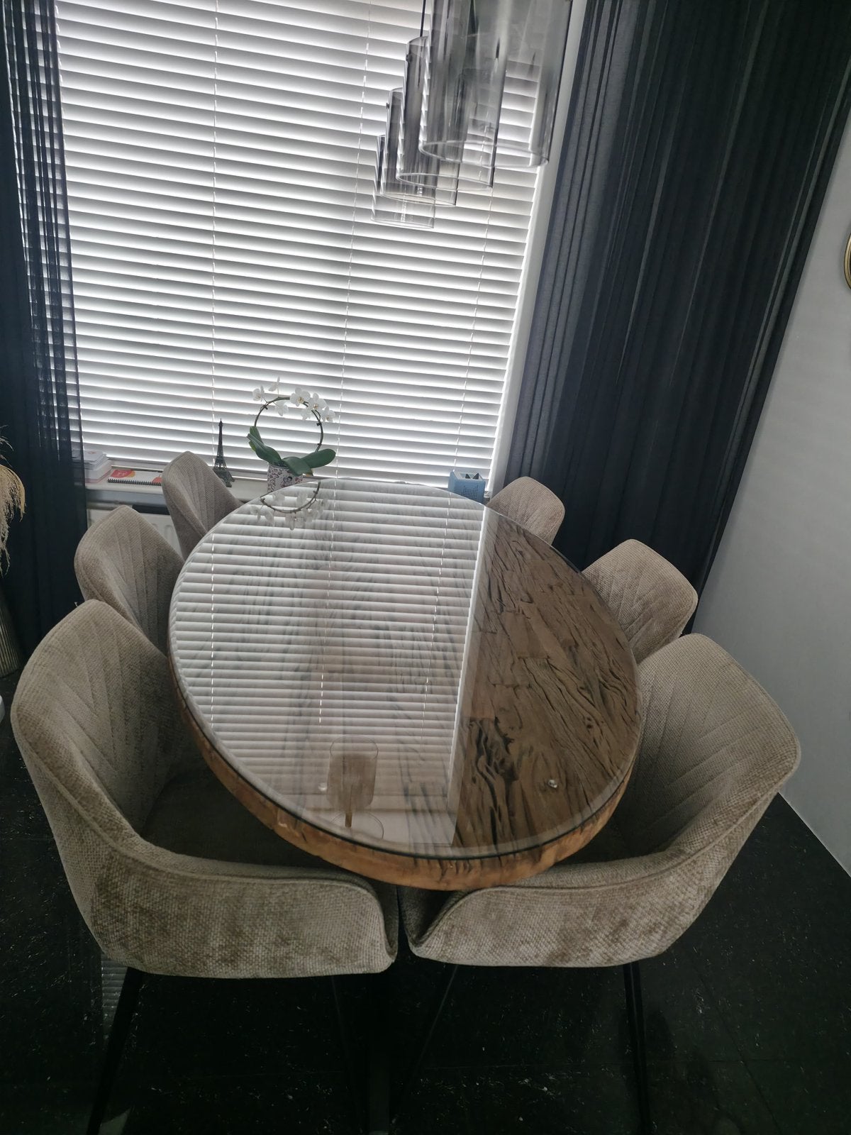 Eetkamer/salontafel, Ophalen, Zo goed als nieuw