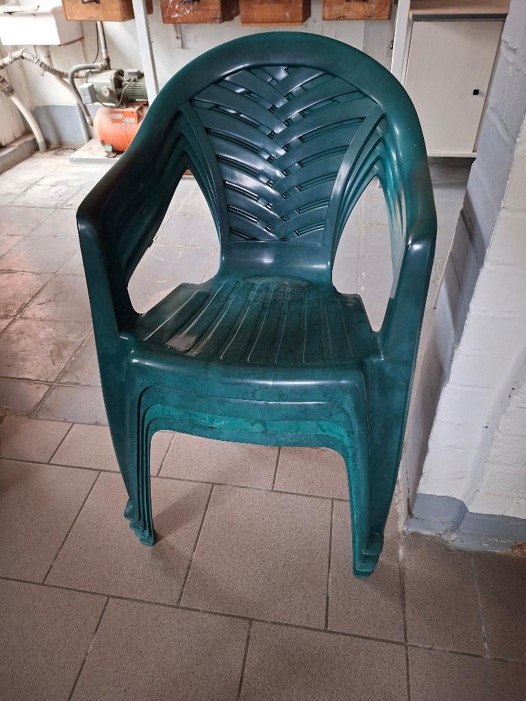 Gratis 4 tuinstoelen, Tuin en Terras, Ophalen, Gebruikt, Stapelbaar