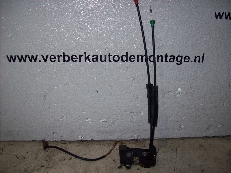 SLOTVANGER ACHTERKLEP Fiesta 5 (JD / JH) (2s61-a43101-bd), Gebruikt, Henry-Ford-Straße  1
50735  Köln, DE, Ford-Werke GmbH, Kunden@ford.com