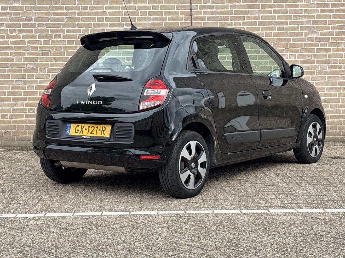Renault Twingo 1.0 SCe Expression | € 3.200,- NETTO! | 5-Deu, Autos, Renault, Entreprise, Boîte manuelle, Noir, 95 g/km