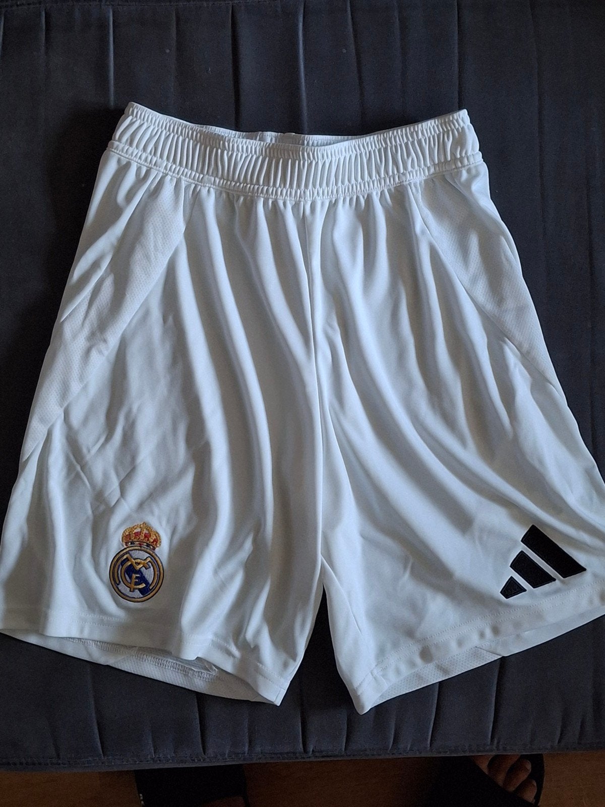 Real Madrid Thuisshort 2024/2025 – Maat XS (Ongedragen), Kleding | Heren, Ophalen, Wit, Nieuw, Adidas
