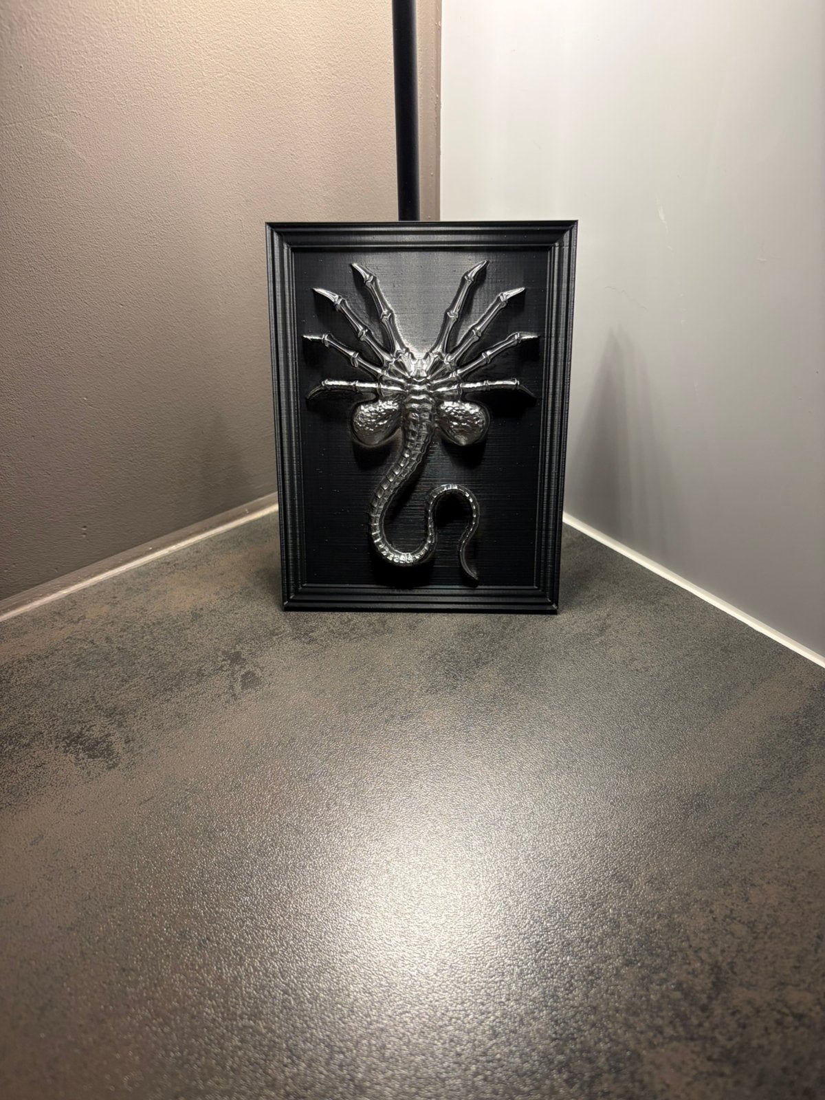 Miniature Relief Sculpture - Alien: Facehugger, Verzamelen, Ophalen of Verzenden, Nieuw, Film, Overige typen