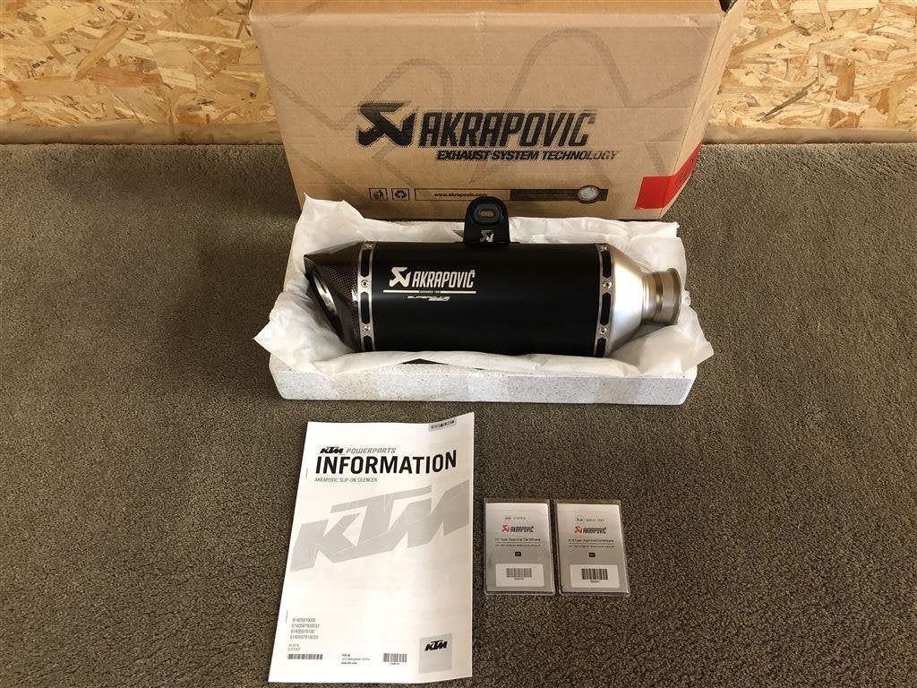Akrapovic Black uitlaat demper KTM 1290 Superduke R GT nieuw, Envoi, Neuf