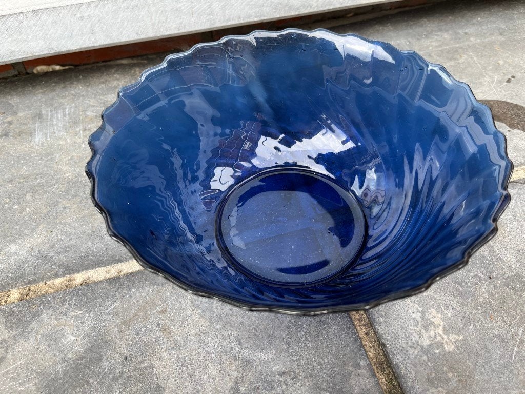 Blauwe glazen kom schaal - diameter 23 cm, Huis en Inrichting, Ophalen of Verzenden