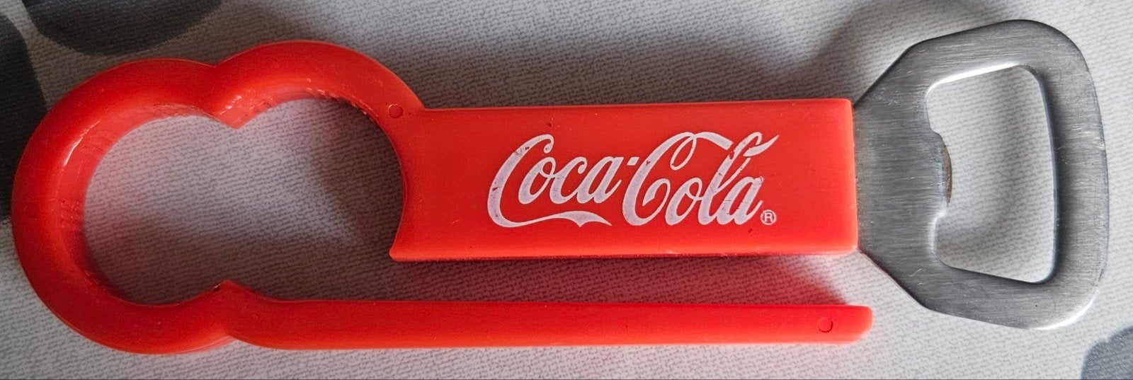 Ouvre-porte multifonctions 3 en 1 Coca Cola
Les gels, Collections, Enlèvement ou Envoi