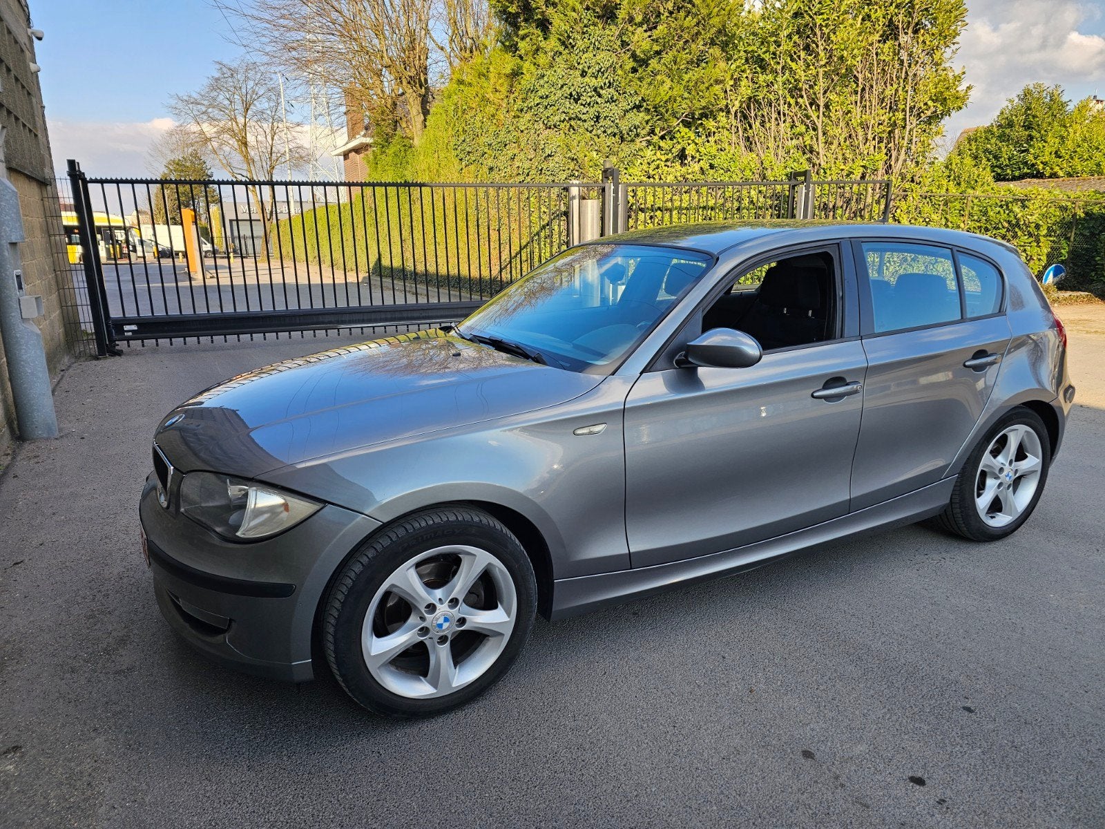 BMW 1 Serie 2.0L Benzin/108.000Km/Bj 2009/Airco/Euro5a/, Autos, 100 kW, Achat, Ordinateur de bord, 5 portes