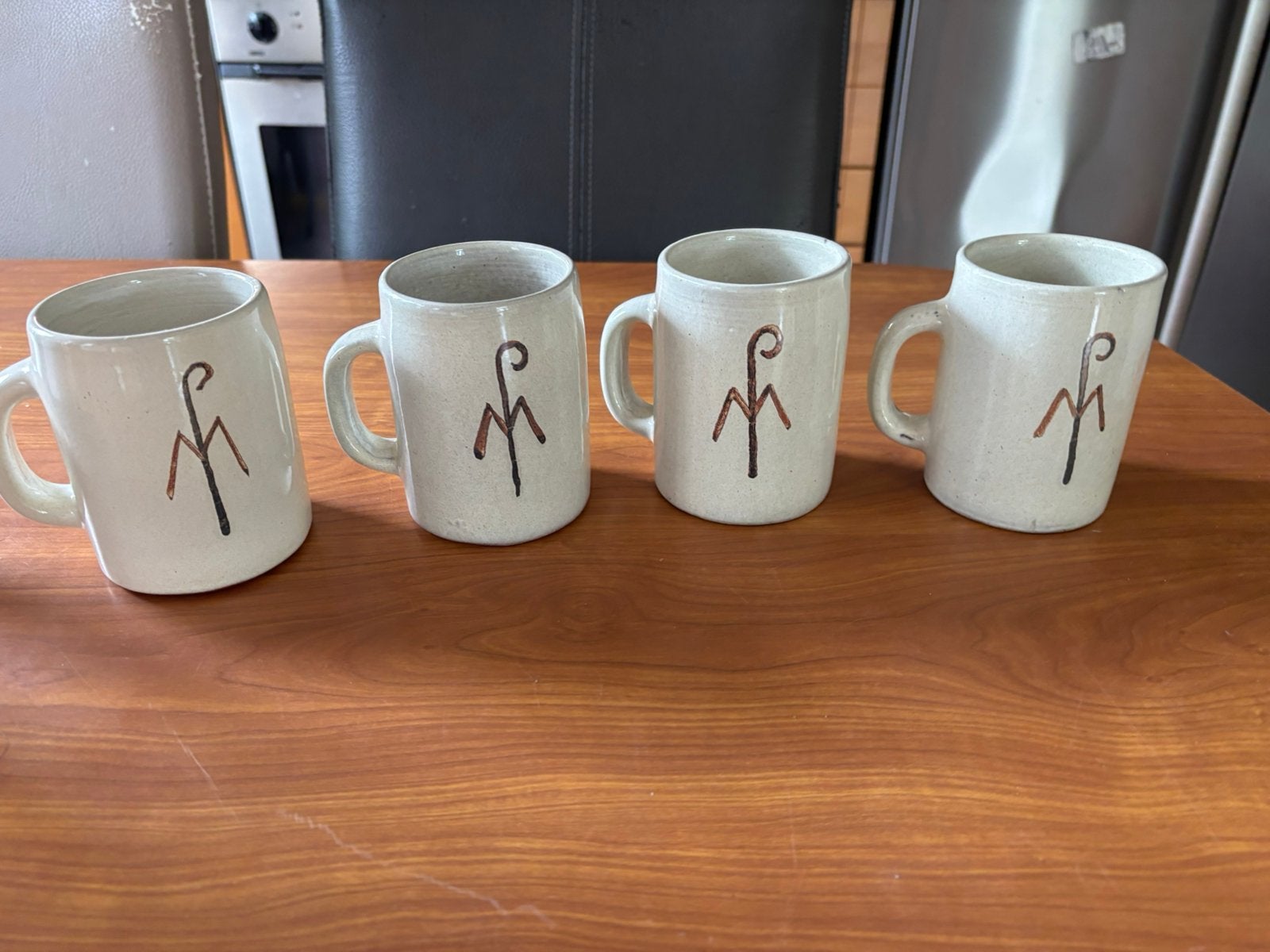 4 tasses Maredsous, Collections, Enlèvement ou Envoi, Comme neuf