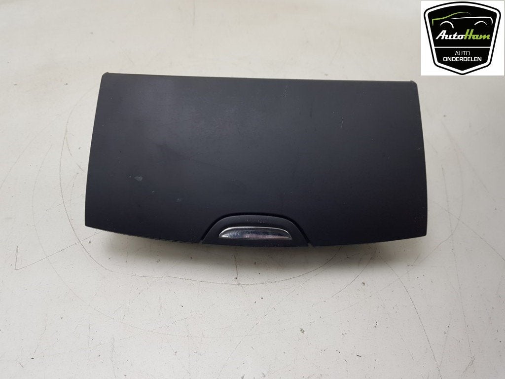 COMPARTIMENT A GANTS Opel Zafira Tourer (P12), Dhr. J. Ham, Administratie@autoham.nl, Opel, Utilisé