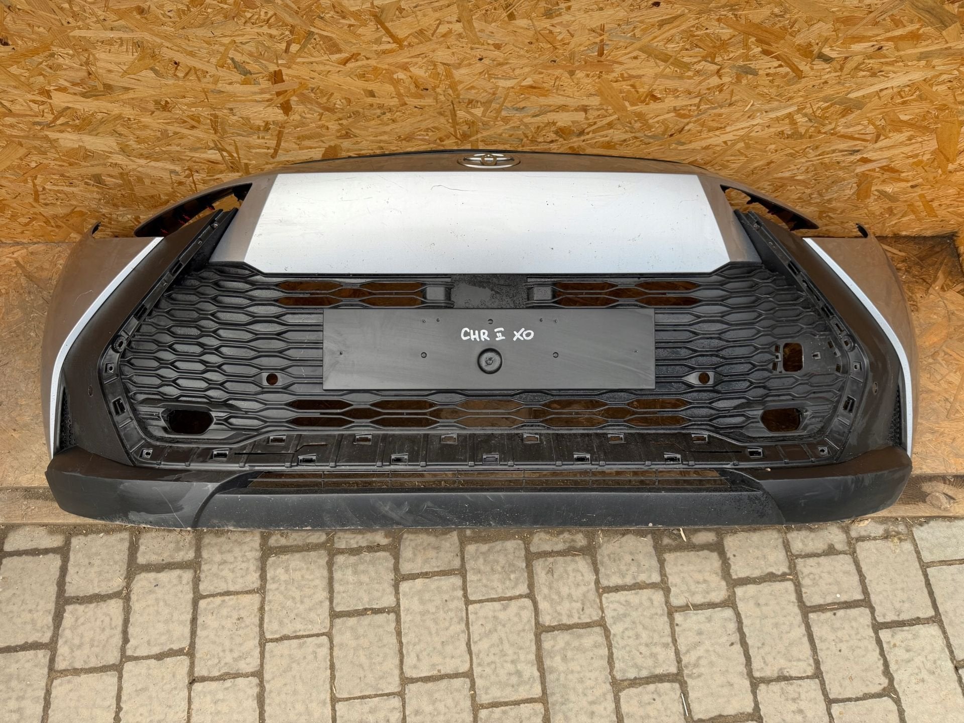 Pare-chocs avant Toyota CHR C-HR II, Info@toyota.co.jp, Pare-chocs, Toyota Motor Corporation, Toyota-Cho 1
471-8571  Toyota City