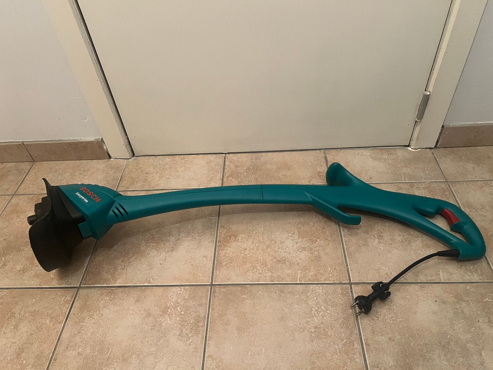 Bosch ART 2300 Easytrim Grastrimmer 280W (ophalen), Tuin en Terras, Grastrimmers, Ophalen, Gebruikt, Elektrisch