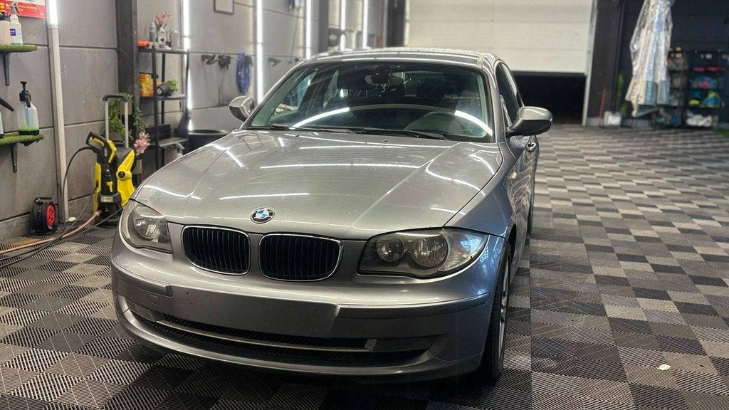BMW 1 Serie 116 D DIESEL bj. 2010 MANUEEL 5DEURS, Autos, Argent ou Gris, Achat, Entreprise, 5 portes