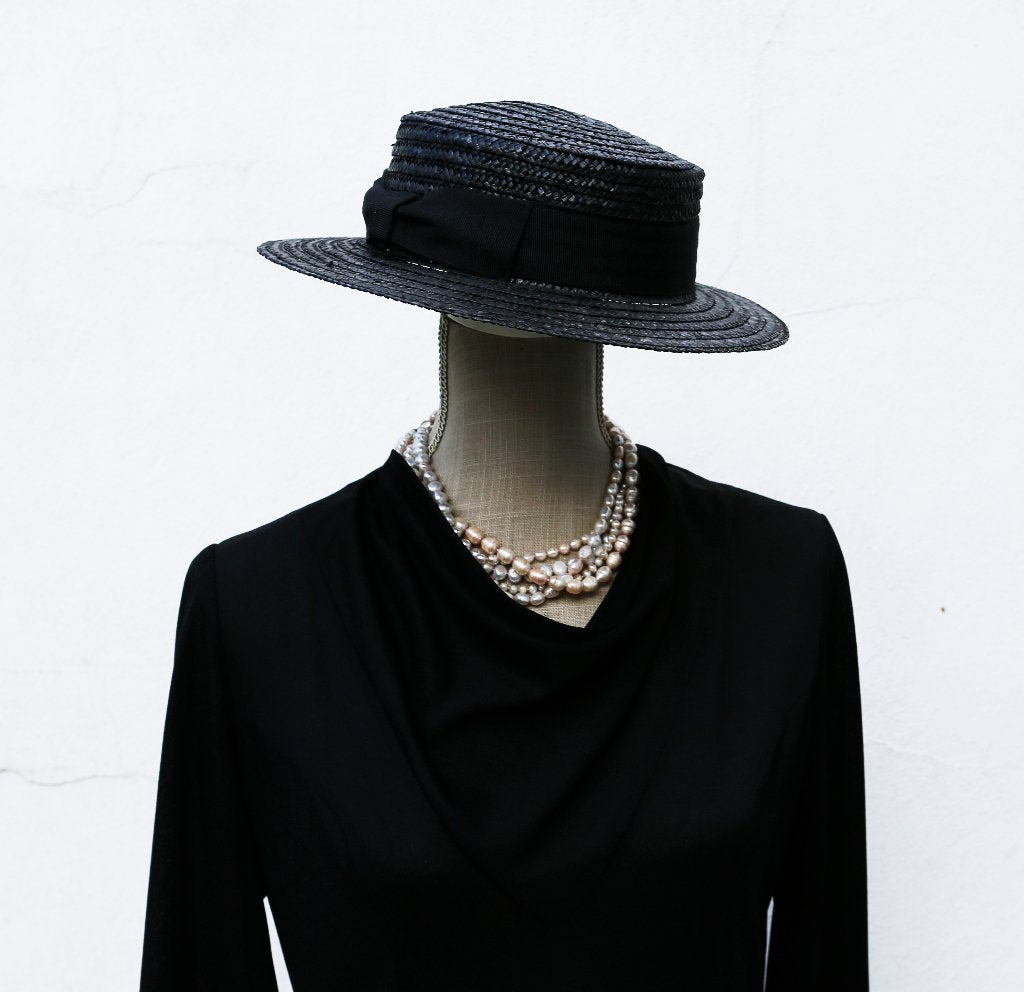 Joli canotier en paille Vintage - noir, Enlèvement ou Envoi, Comme neuf, Chapeau