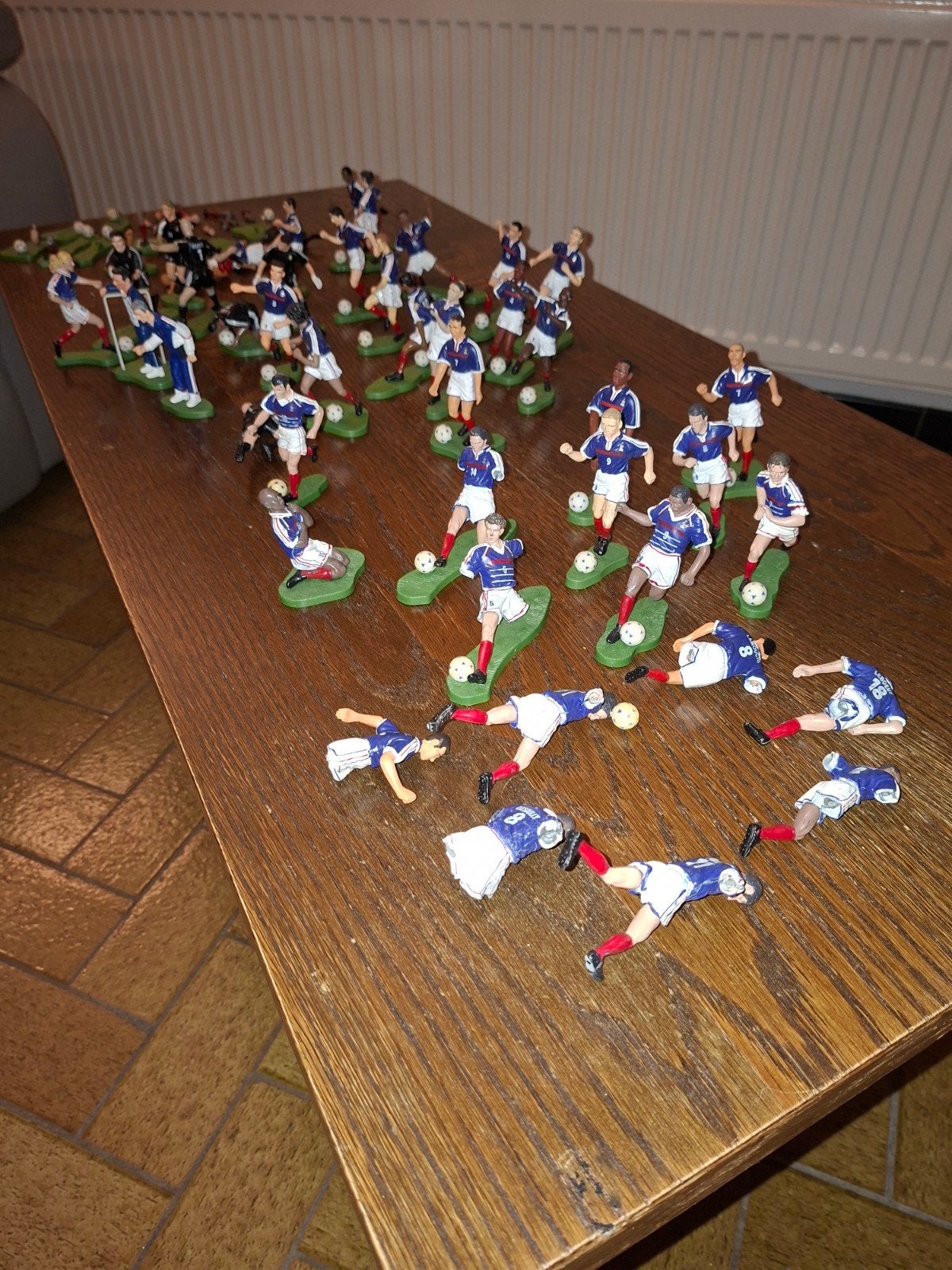 Set van figuren van het Franse team uit 1998 en 2000. Starlu, Ophalen of Verzenden