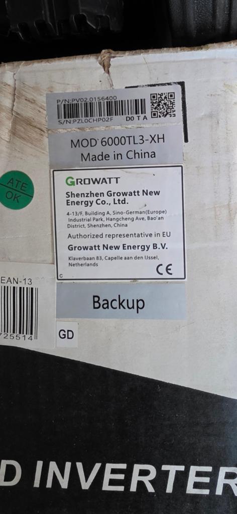 Growatt MOD 6000TL3-XH, Doe-het-zelf en Bouw, Zonnepanelen en Toebehoren, Ophalen