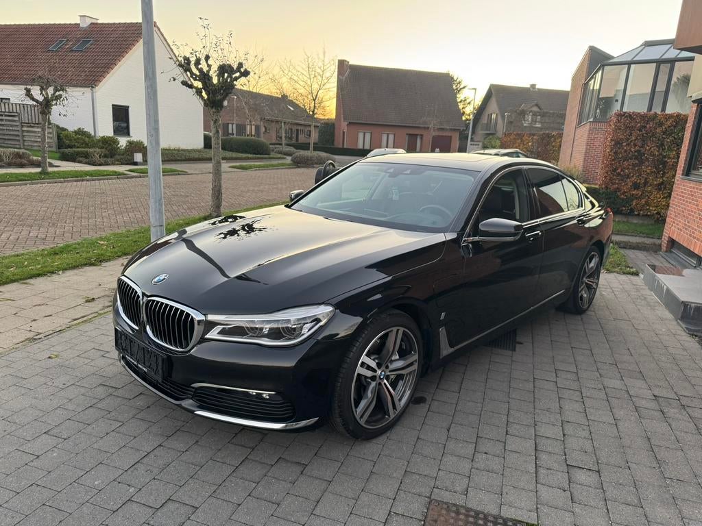 Bmw 740e Long Hybride benz./elek., Auto's, BMW, Bedrijf, Te koop, 7 Reeks, 360° camera, Aangepast voor mindervaliden, ABS, Achteruitrijcamera