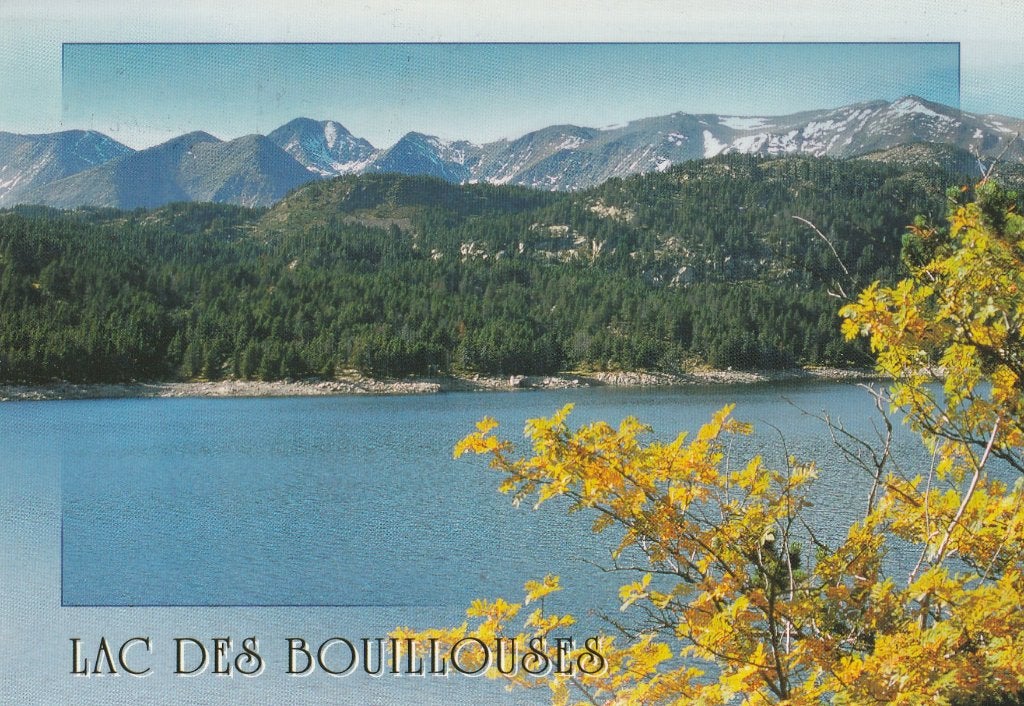 LAC  DES  BOUILLOUSES   +  Mooie postzegel !, Collections, Cartes postales | Étranger, Envoi, 1980 à nos jours, Affranchie, France