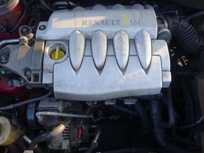 Motor van een Renault Laguna, Gebruikt, -, Renault, -
