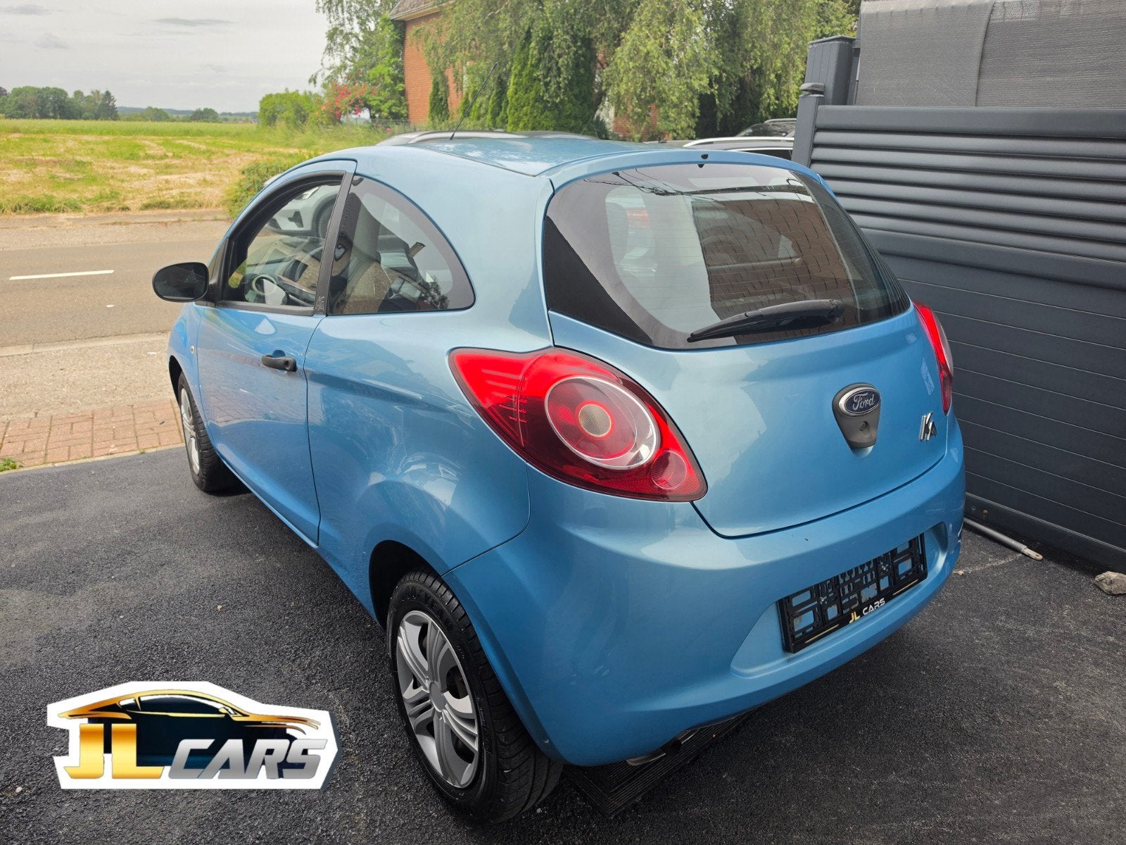FORD KA ESSENCE ️146.909 km ✨️12 mois de Garantie ️✨️, Auto's, Zwart, Ka, Blauw, Bedrijf