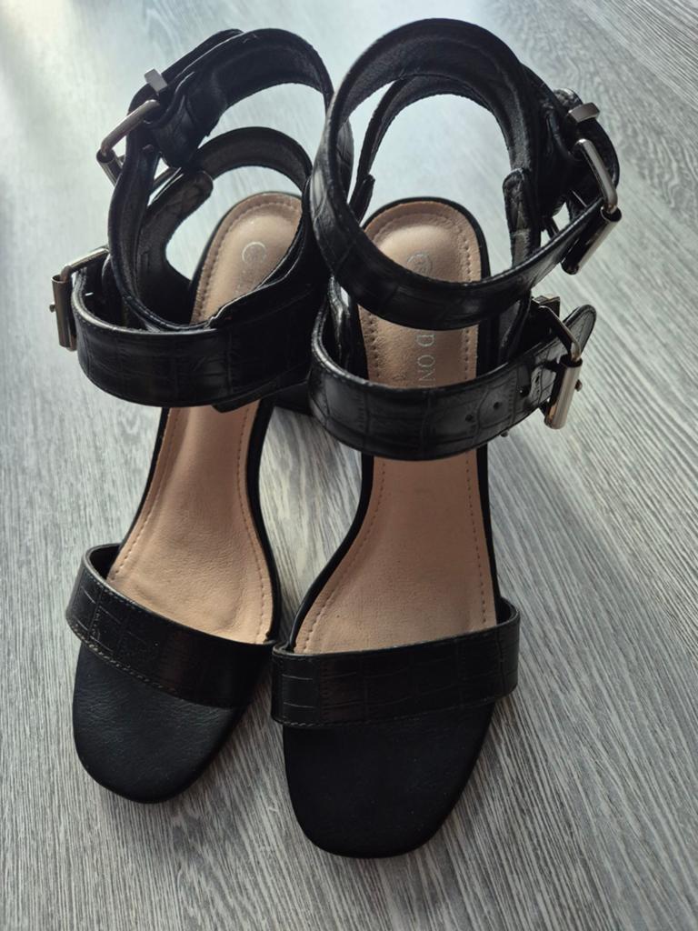 Dames sandalen, maat 38, zwart, Ophalen, Zwart