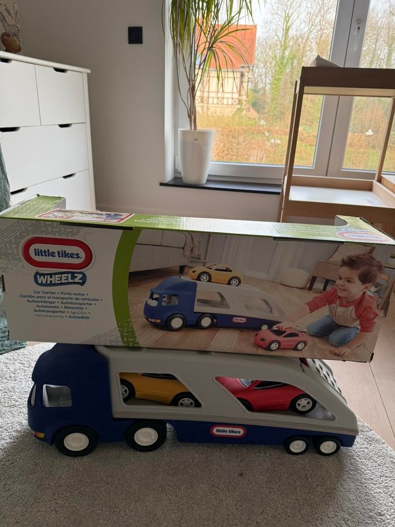 Little tikes auto, Ophalen, Zo goed als nieuw