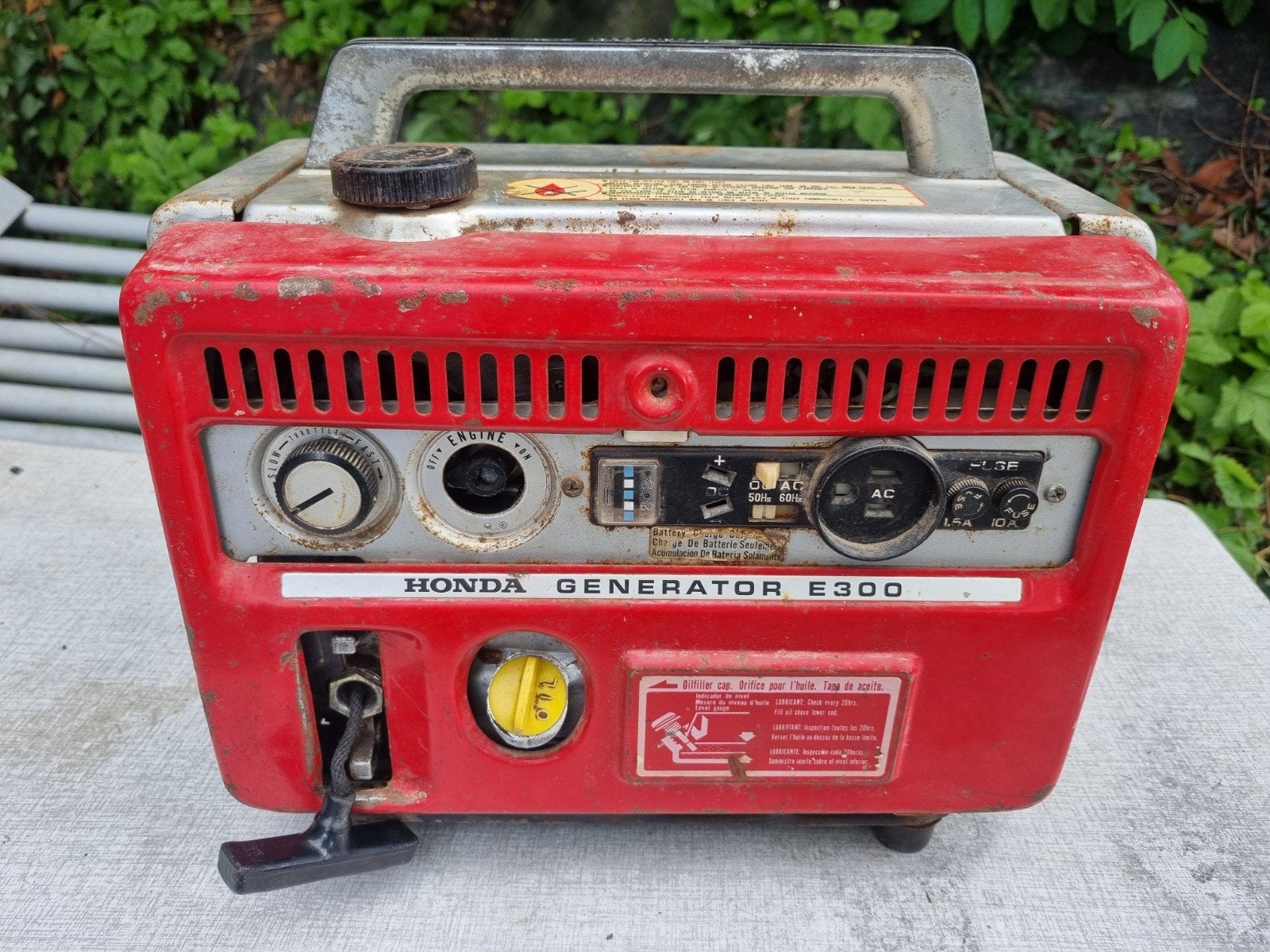 Générateur honda e300 vintage collector, Autos : Pièces & Accessoires, Batteries & Accessoires, Honda