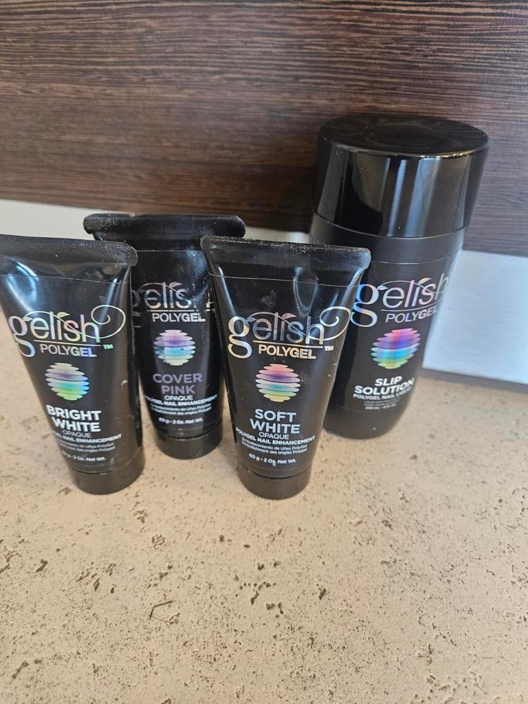 Gelish voor nagels, Ophalen