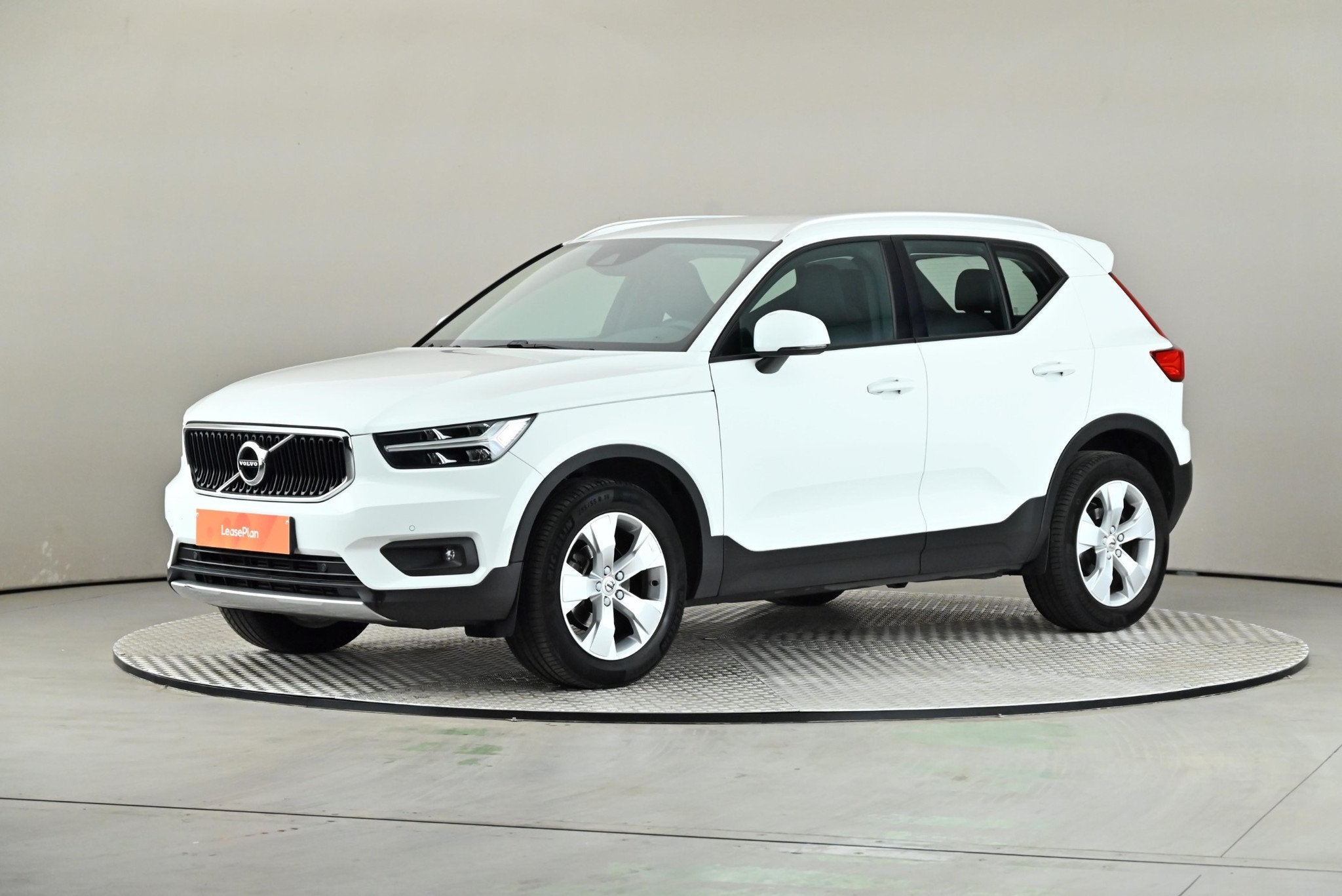 (1YBL746) Volvo XC40, Skiluik, Stof, Gebruikt, Euro 6