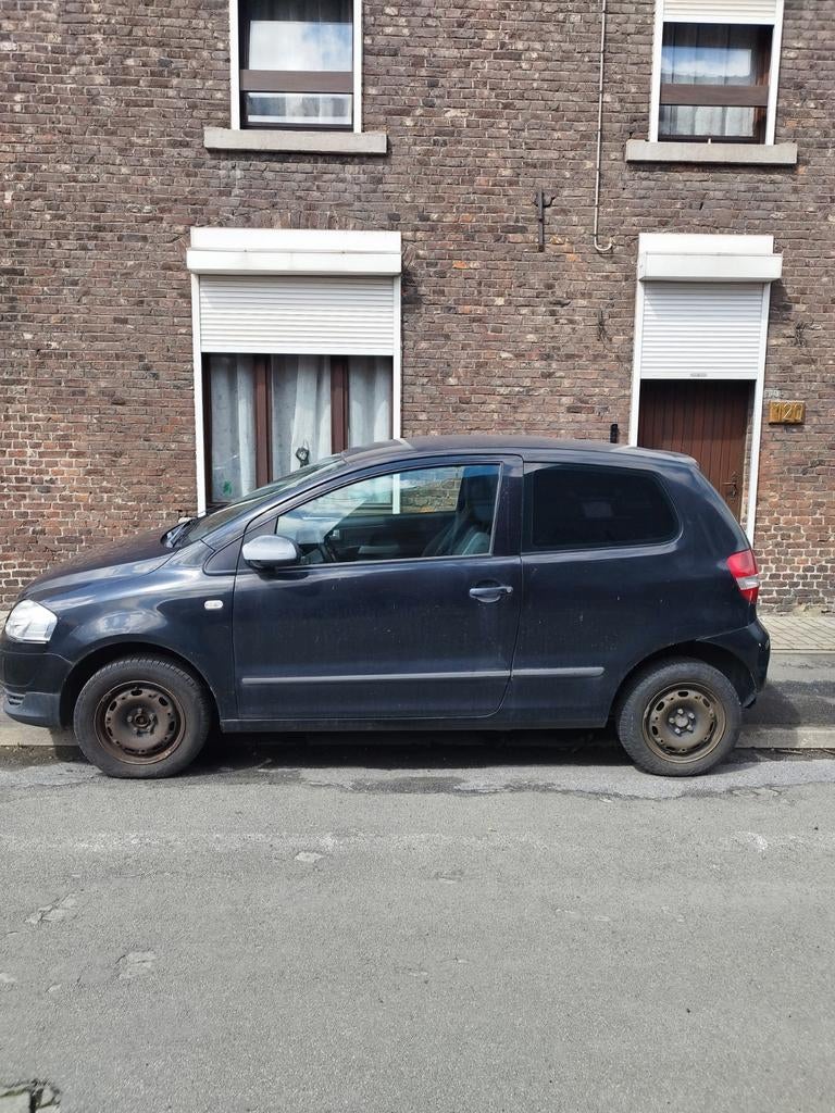 A vendre pour export ou pour pieces, Autos, Volkswagen, Particulier, Achat, Fox