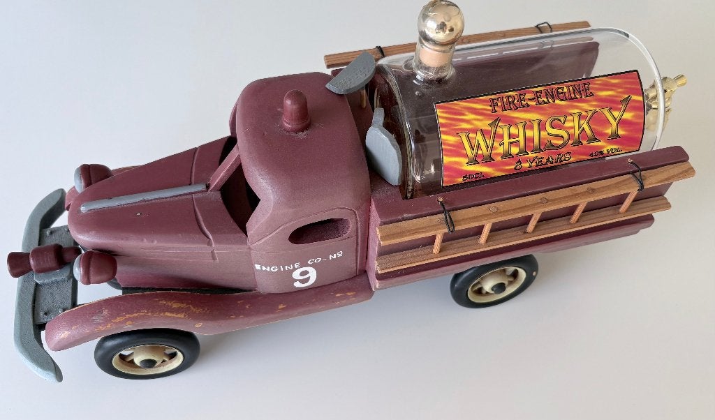 Retro houten speelgoedtruck met glazen reservoir, Enlèvement ou Envoi, Autres types