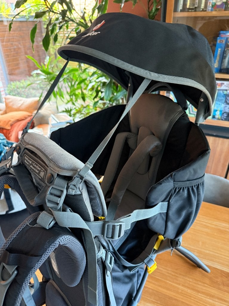 Deuter Babydraagtas | Backpack Baby carrier, Enfants & Bébés, Autres marques, Porte-bébé, Enlèvement ou Envoi, Comme neuf