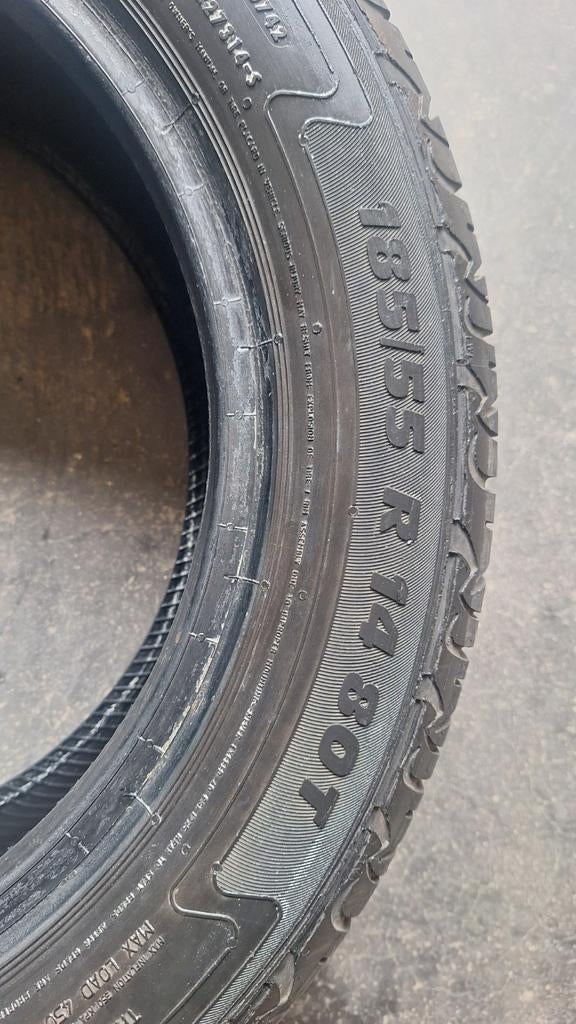 Goede semperit zomerbanden 185/55 R14, Auto-onderdelen, Banden en Velgen, Ophalen, Zomerbanden